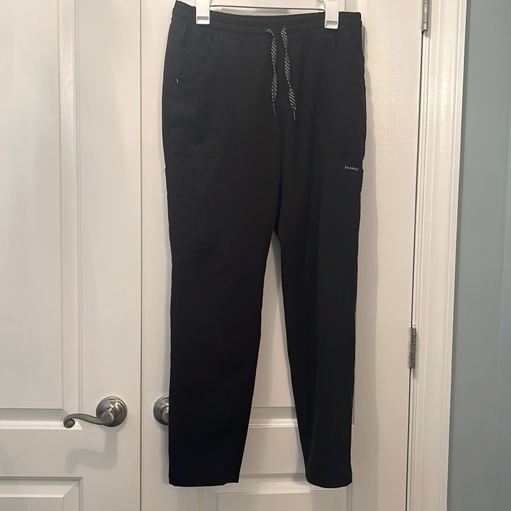 Black Jaanuu scrub pants, size medium